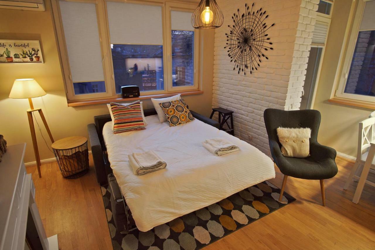 Apartment Audrey By Sofiaspot - Central, Metro To Airport المظهر الخارجي الصورة